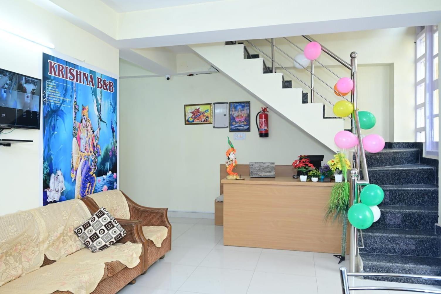 Krishna B&B Near Mall Road Шимла Экстерьер фото